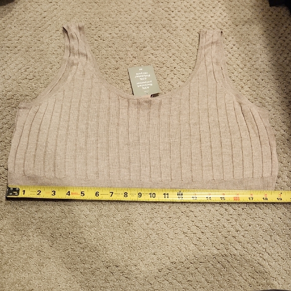 Women's Ribbed Knit Top - Beige XL NEW WITH TAGS ATTACHED - Picture 5 of 8